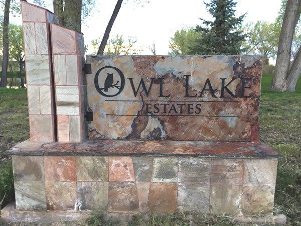 Owl Lake Estates Sign